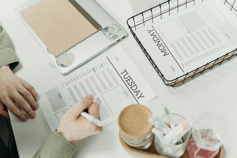 Padomi efektīvai laika plānošanai ikdienas gaitās